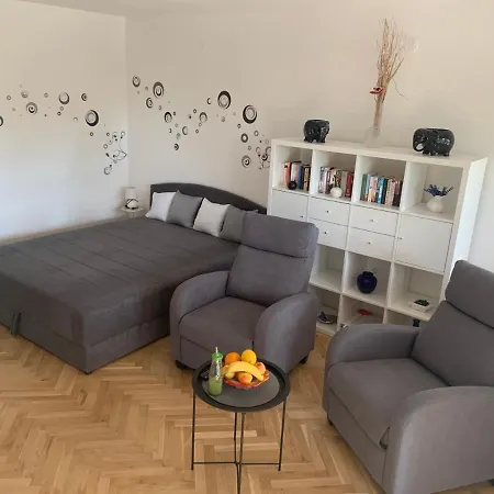 Bono Apartment *